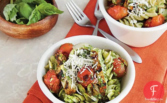Paste Pesto cu pui și roșii