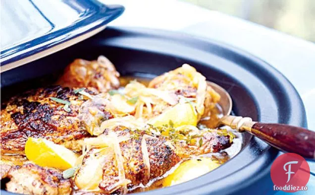 Tagine de pui cu ceapă, miere și mentă