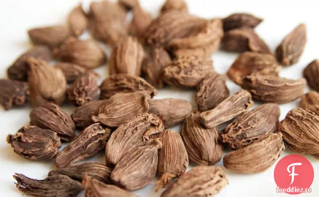 Orez Basmati cu Cardamom negru și var