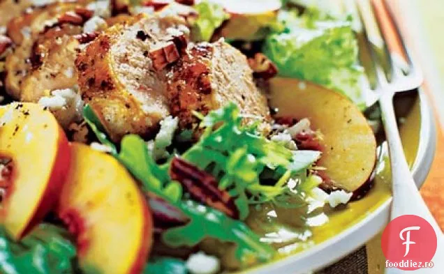 Salată de pui și Nectarine la grătar