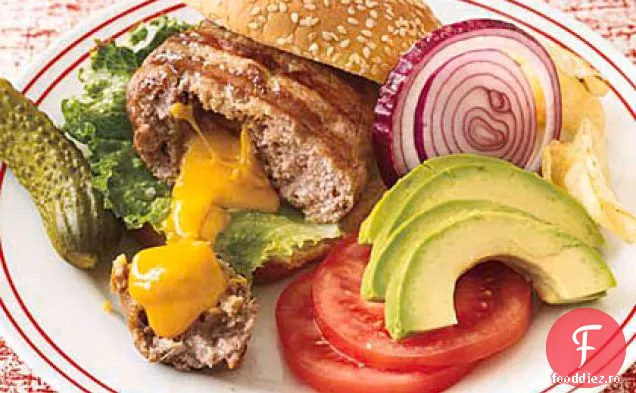 Cheeseburgeri De Curcan Din Interior