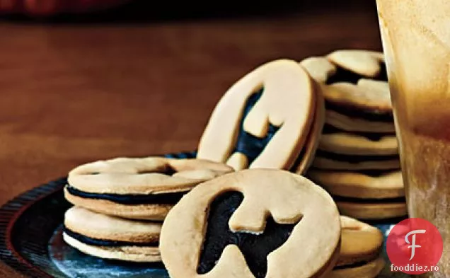 Cookie-Uri Sandwich Pentru Pisici Negre