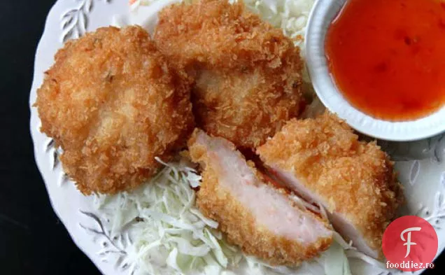 Prăjituri thailandeze cu creveți cu sos dulce de Chili