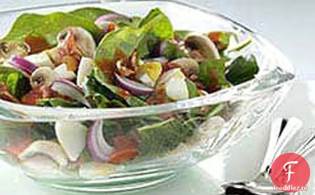 Salată Clasică De Spanac Cu Slănină