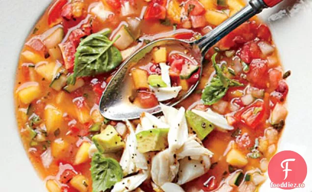 Gazpacho de vară cu salată de Avocado din Indiile de Vest