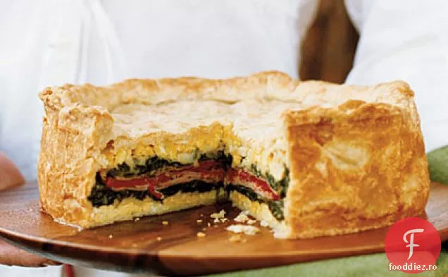 Torta stratificată cu șuncă, Provolone, spanac și ierburi