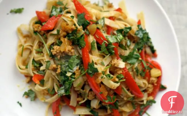 Cina În Seara Asta: Tăiței De Porc Curry