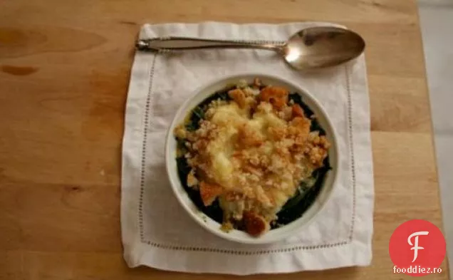 Brunch de duminică: ouă coapte cu spanac