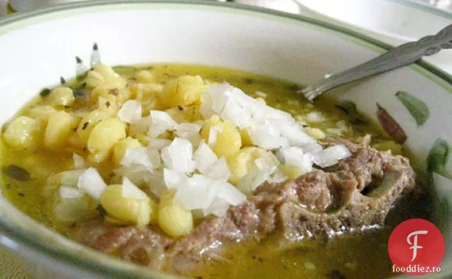 Cina in seara asta: tocană de Posole roșu cu pui