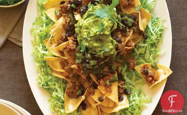 Chorizo-Carne De Vită Nachos