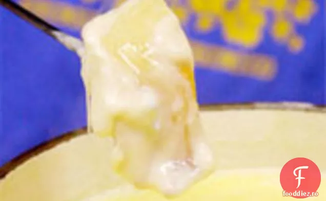 Brânză serioasă: bere Super Bowl și Fondue de brânză