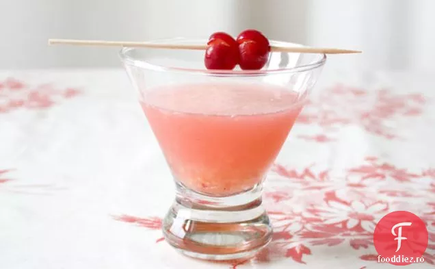 Băut Sezonier: Caipirinha De Vișine