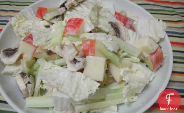 Gatiti cartea: salata All-White