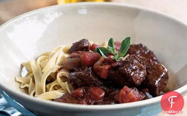 Carne de vită cu sos picant de cacao
