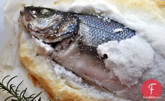 Branzino Cu Crustă De Sare