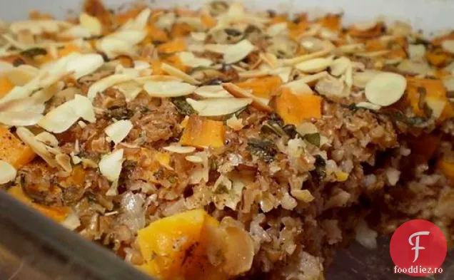Sănătos și delicios: Bulgur de grâu copt cu cartofi dulci și migdale