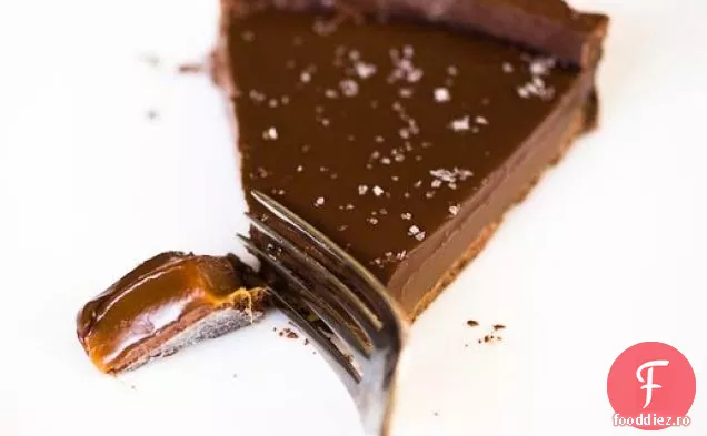 Tarta Cu Caramel De Ciocolata Sarata
