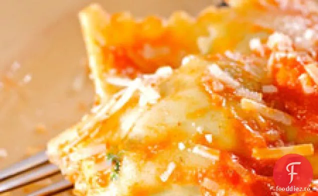 Tortelloni Umpluți Cu Brânză Elvețiană, Prosciutto Și Ricotta