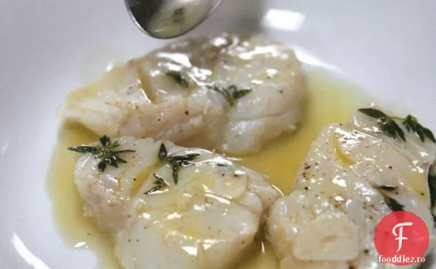 Biban de mare fiert cu aburi de la River Cottage cu cimbru și lămâie