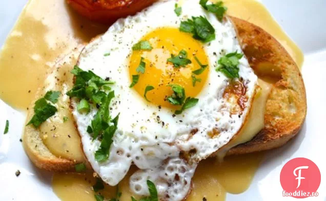 Welsh Rarebit cu roșii prăjite