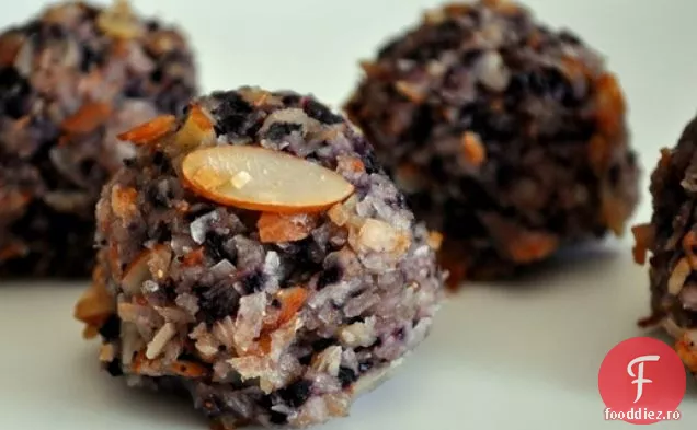 Macaroane Cu Migdale De Afine