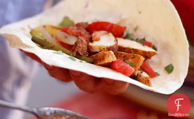Fajitas amestecate cu ardei și ceapă