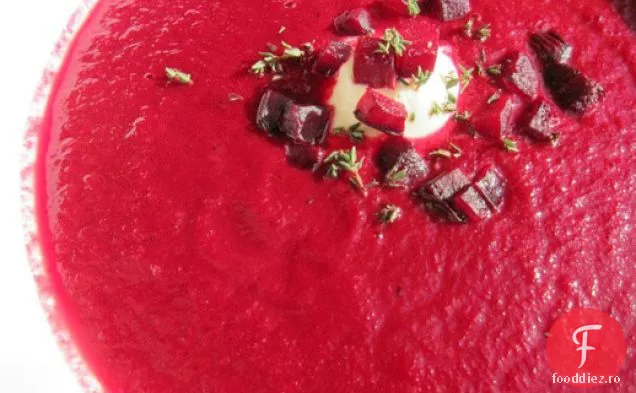Ciorbă de sfeclă prăjită cu cimbru, lămâie și CR Aproxme fra aprox. che