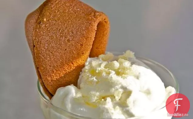 Coupe-ul cu Mousse de lămâie-ghimbir al lui Joanne Chang