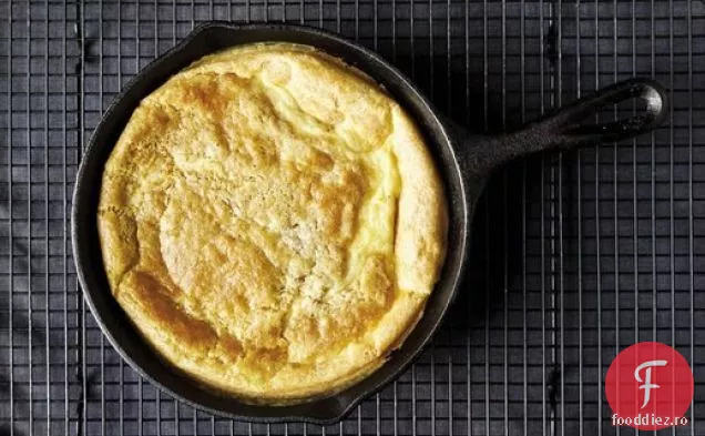 Food52 ' s pâine caldă cu lingură de cremă