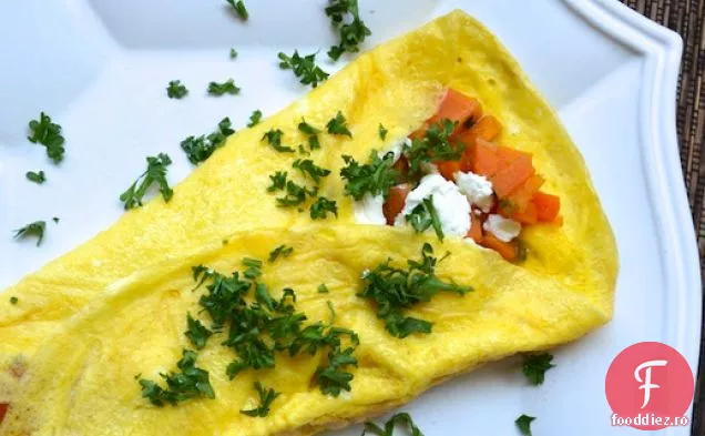 Omletă cu cartofi dulci, tarhon și brânză de capră