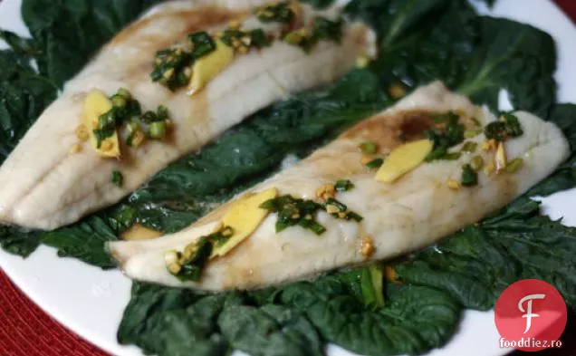 Walleye aburit cu Tatsoi, ghimbir și Scallions