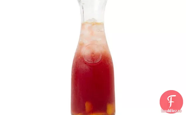 Fizzy gin și Lillet Punch