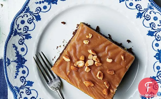 Tort De Arahide-Cola