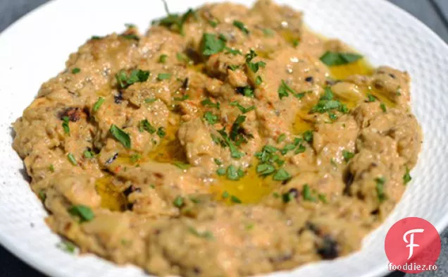 Baba Ghanoush picant și gros