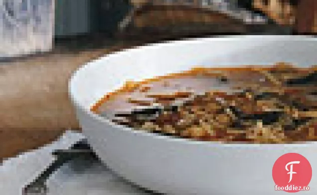 Supă Tunisiană Cu Tăiței Și Ouă