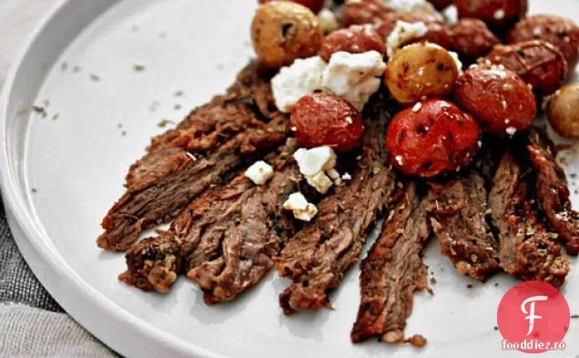 Friptură De Fustă De Ierburi La Grătar Cu Cartofi De Lămâie-Feta