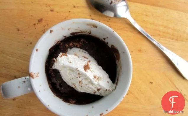 Cuptor Cu Microunde Mocha Mug Cake