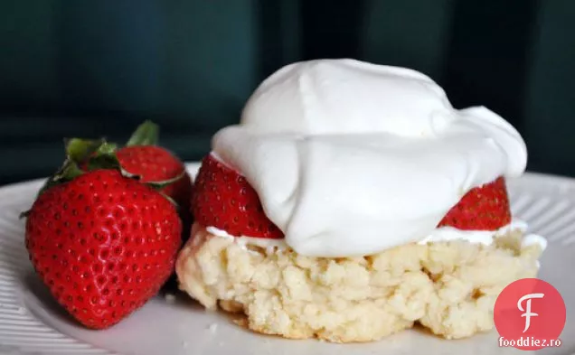 Mic Dejun Shortcakes Cu Căpșuni