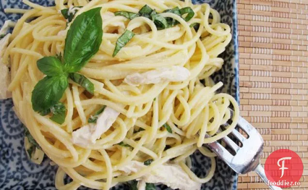 Spaghetti al Limone cu pui Poșat