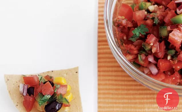 Salsa de fasole neagră și porumb