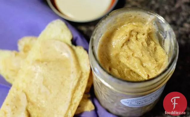 Unt De Nucă De Ciocolată Albă