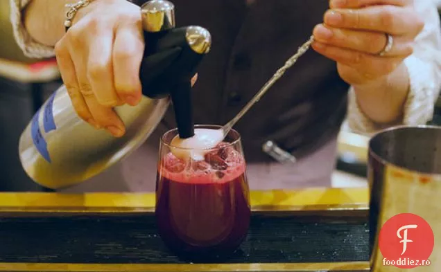 Tornada Roșie a lui Rouge Tomate