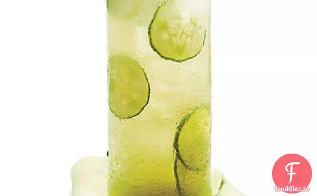 Castravete-Ghimbir Limeade