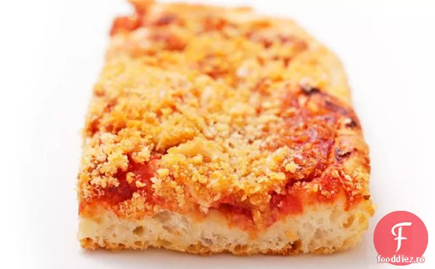 Sfincione (Pizza siciliană de Anul Nou cu pesmet, ceapă și Caciocavallo)