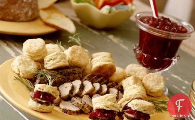 Biscuiți Cu Ardei Dijon Umpluți Cu Carne De Porc