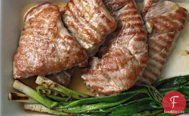 Cina in seara asta: Paillards de porc cu vinaigrette de marmeladă de portocale