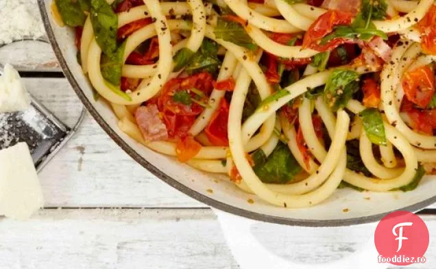 Gatiti cartea: BLT Bucatini