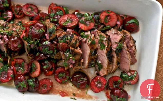 Cina in seara asta: muschiulet de porc cu cirese proaspete si salsa Chile