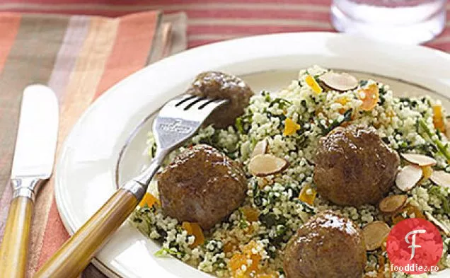 Chiftele de miel peste cuscus