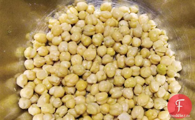 Gatiti cartea: Gondi, Galuste de pui si naut intr-un bulion